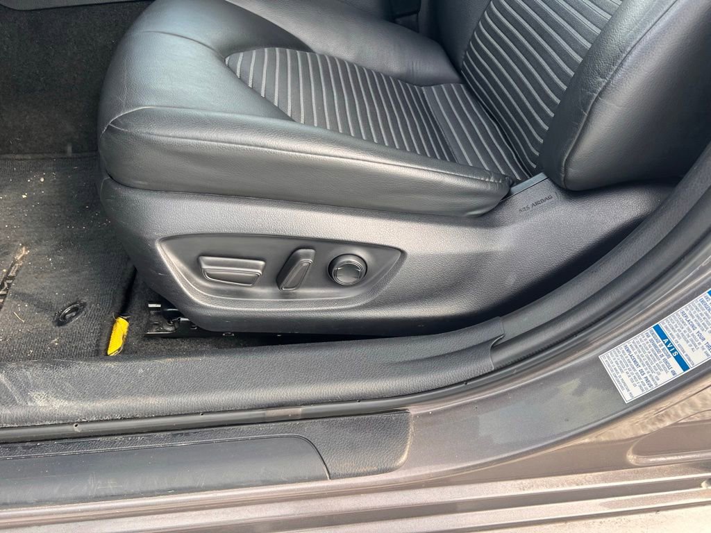 Used 2024 Toyota Camry SE w/ Cold Weather Package image 13