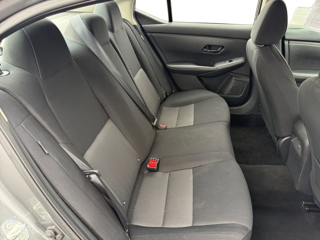 Used 2024 Nissan Sentra SV image 18
