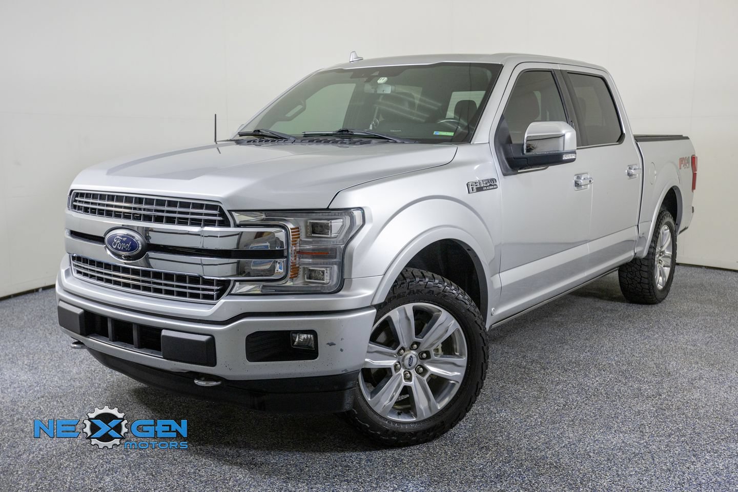 Used 2019 Ford F150 Platinum w/ Equipment Group 701A Luxury AWD/4WD image 3