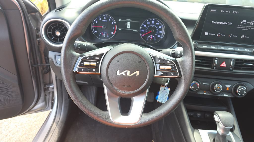 Used 2024 Kia Forte LXS FWD image 14