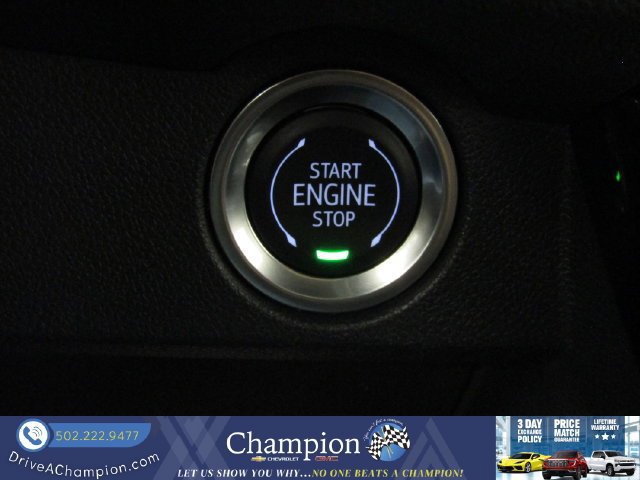 Used 2024 Chevrolet Traverse RS AWD/4WD image 39