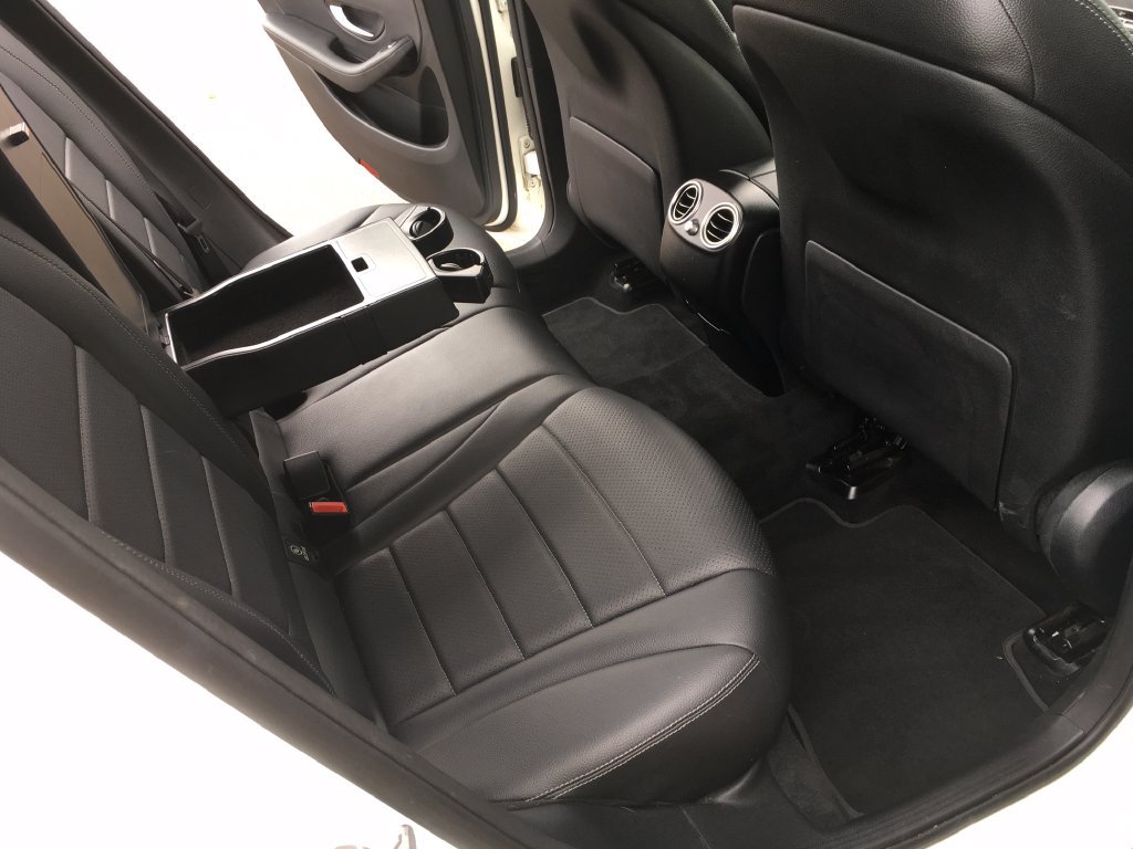 Used 2021 Mercedes-Benz GLC 300 4MATIC image 26