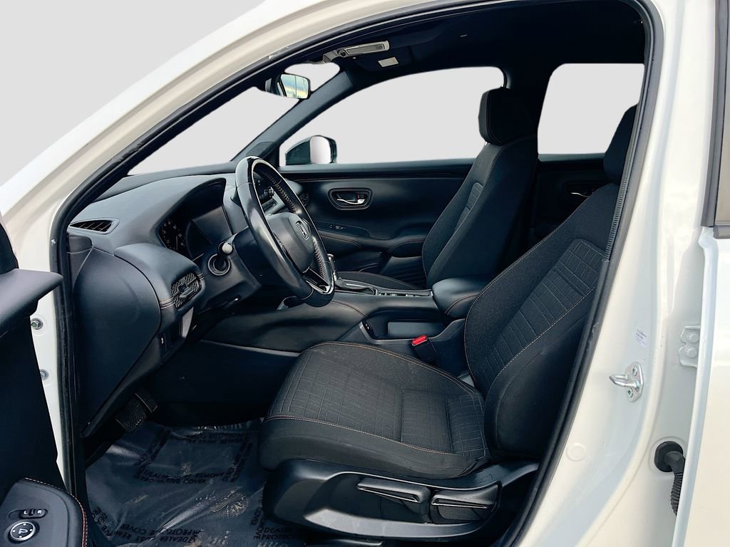 Used 2024 Honda HR-V Sport image 21