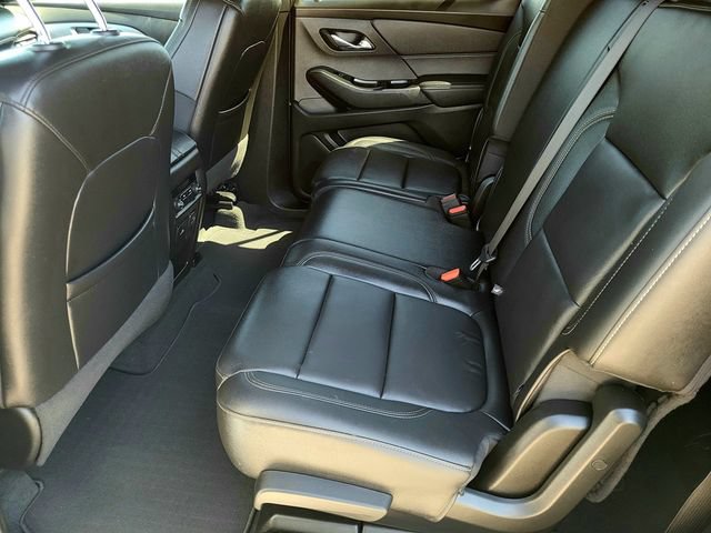 Certified 2023 Chevrolet Traverse LT w/ LT Premium Package AWD/4WD image 11
