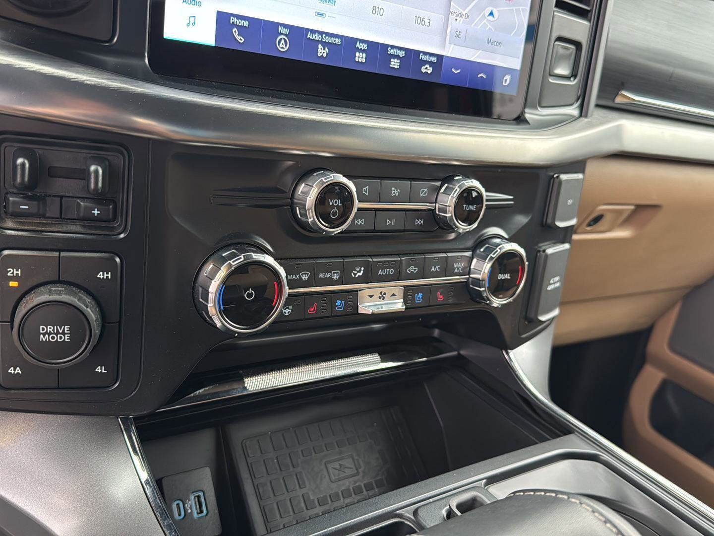 Used 2022 Ford F150 Lariat w/ Equipment Group 502A High image 21