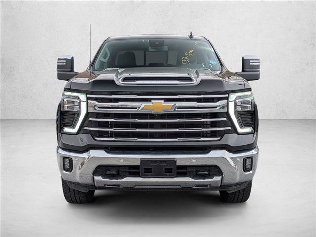 Used 2024 Chevrolet Silverado 2500 LTZ w/ LTZ Plus Package image 2