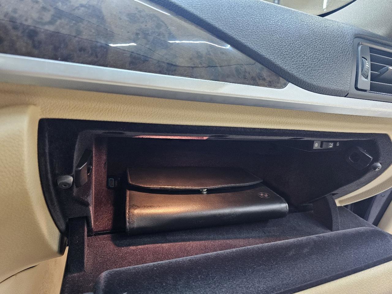 Used 2015 BMW 328i Sedan image 35