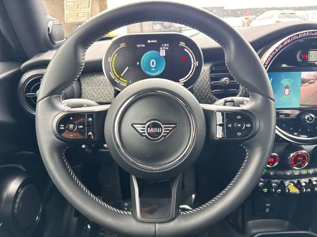 Used 2023 MINI Cooper SE image 15