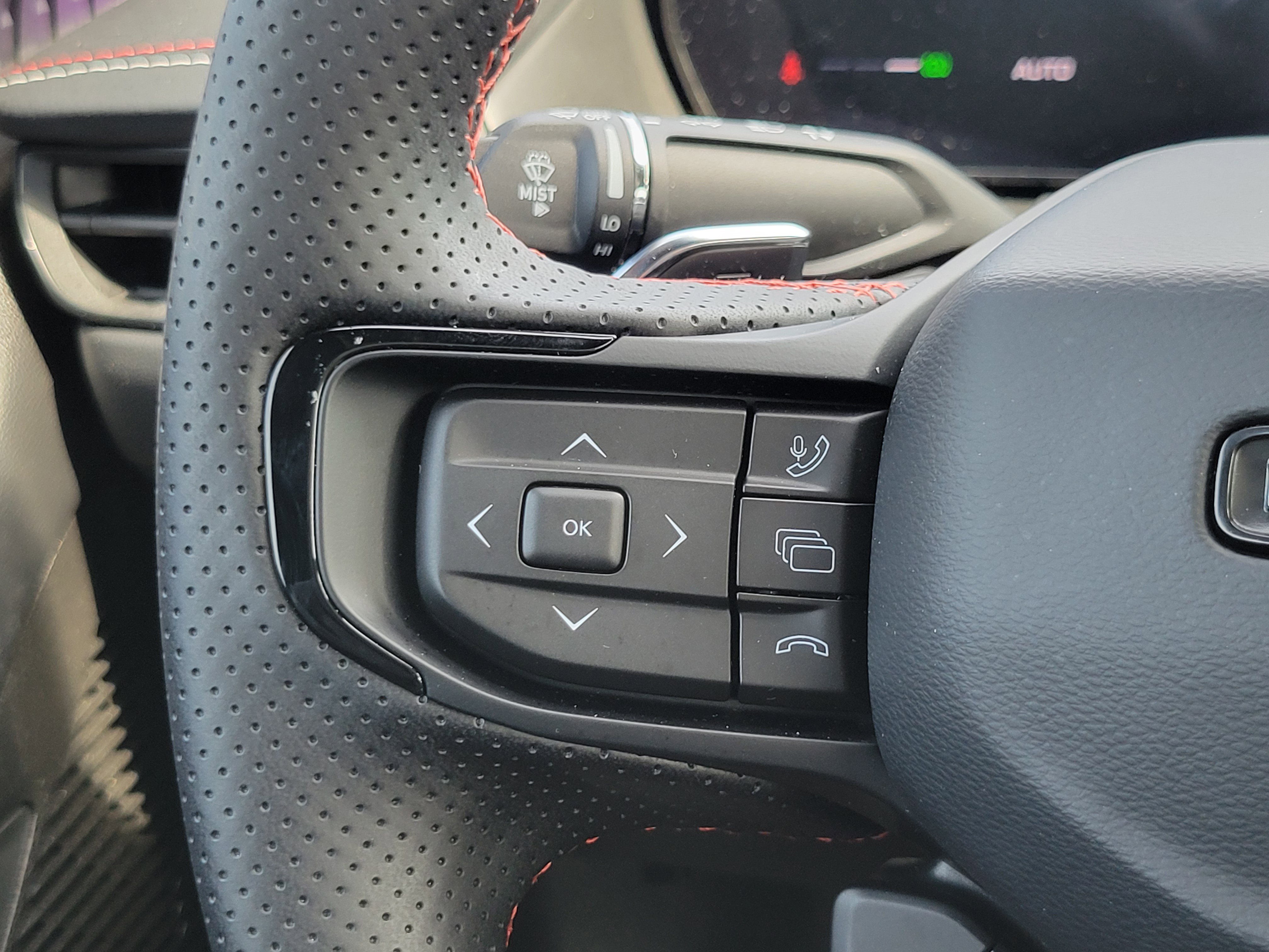 Used 2024 Dodge Charger Daytona Scat Pack w/ Plus Group AWD/4WD image 14