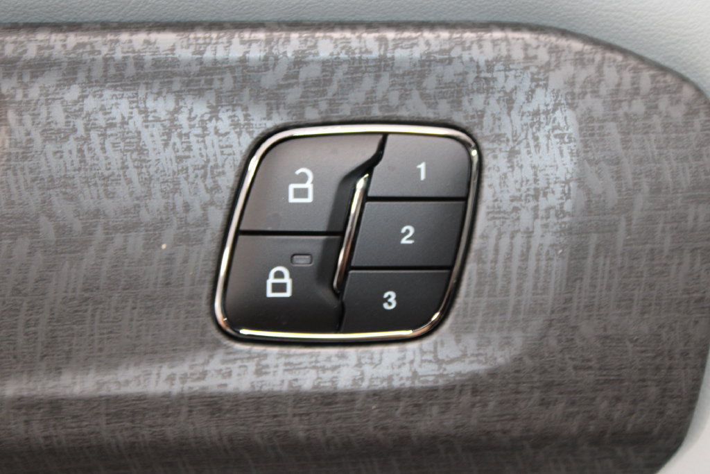 New 2027 Ford Explorer Platinum AWD/4WD image 42