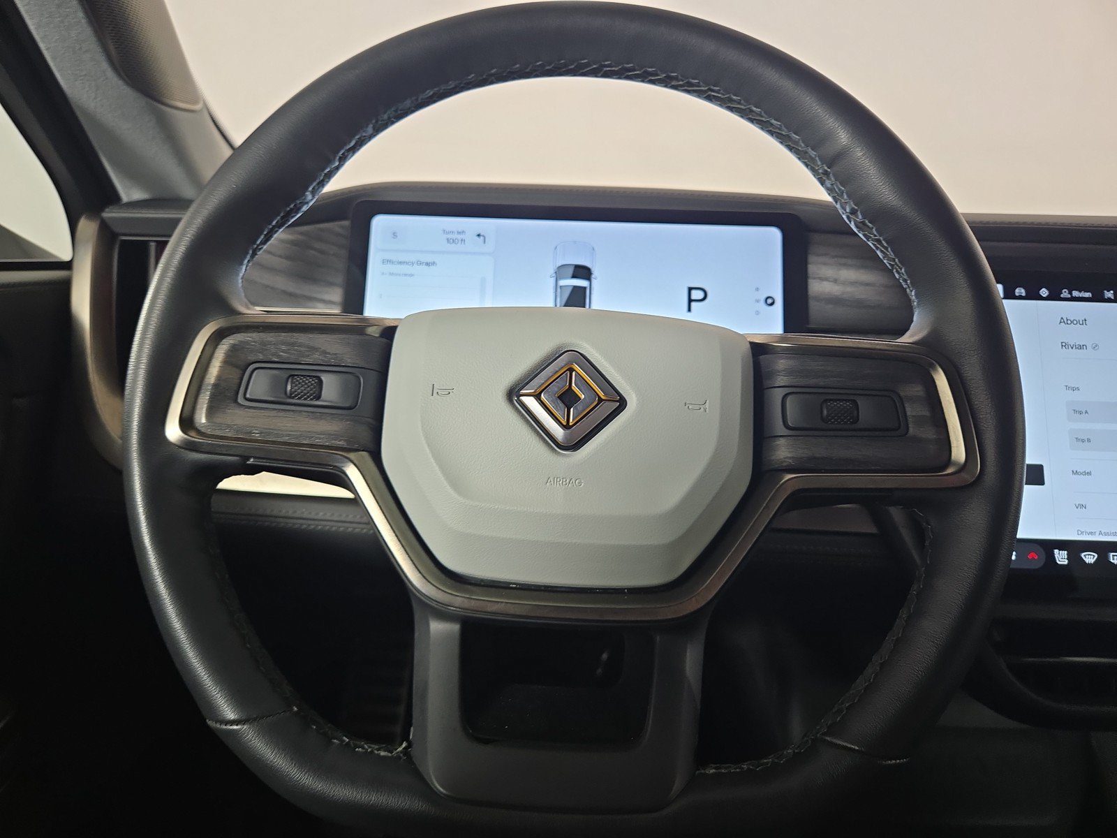 Used 2024 Rivian R1T Adventure AWD/4WD image 26