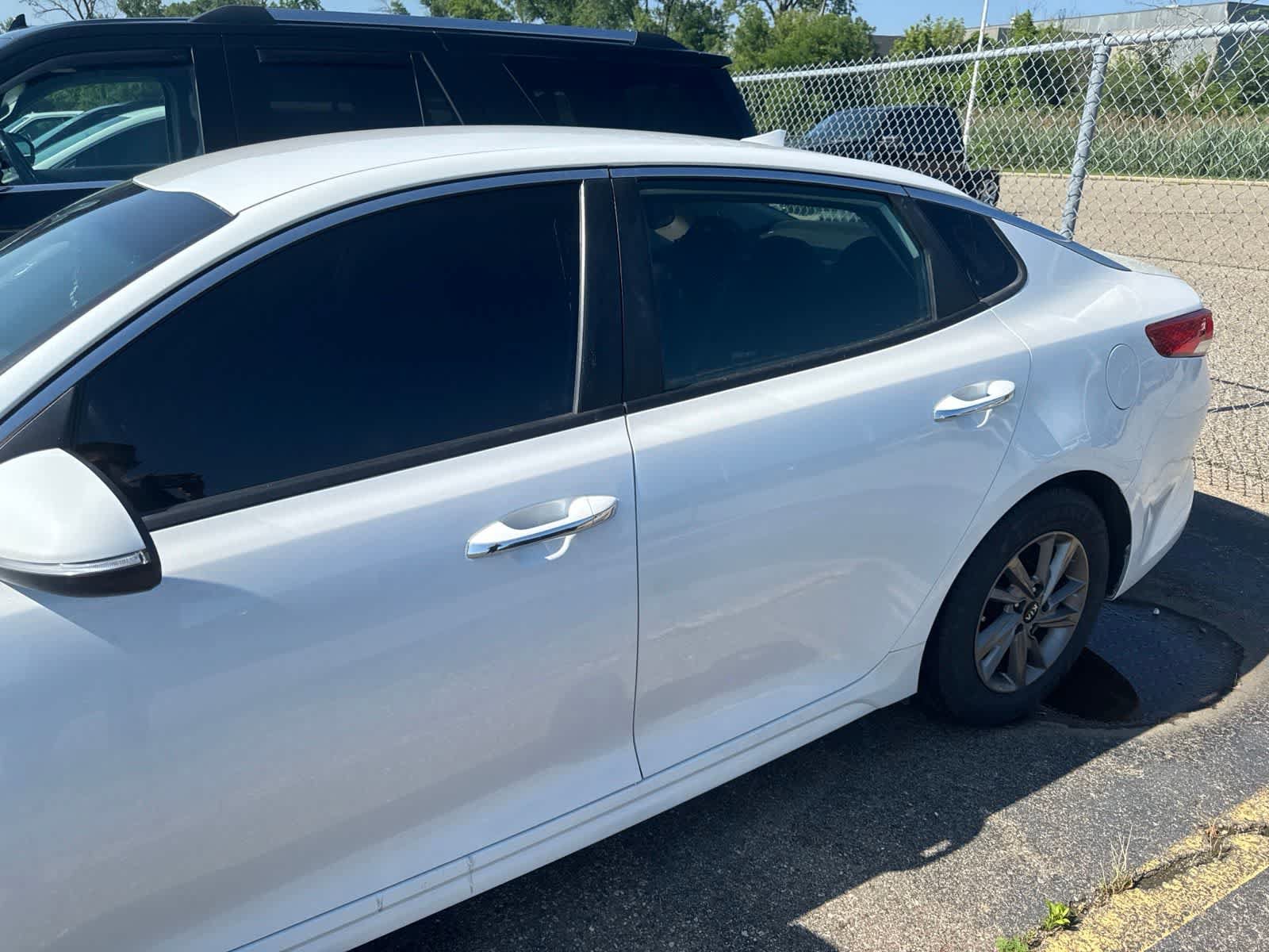 Used 2020 Kia Optima LX FWD image 17