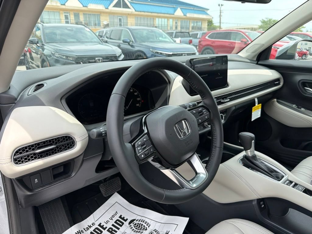 New 2027 Honda HR-V EX-L image 17