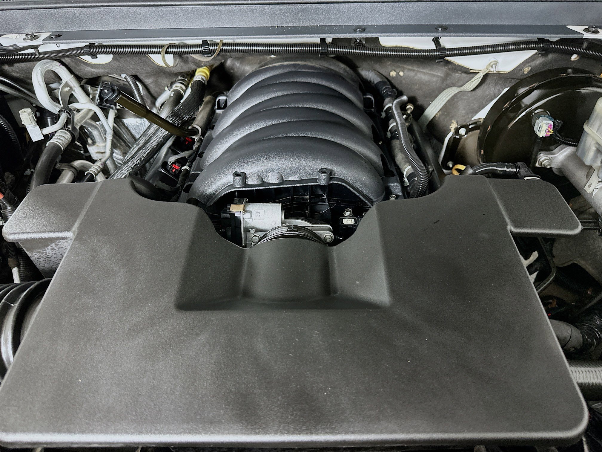 Used 2020 GMC Yukon XL SLT image 36