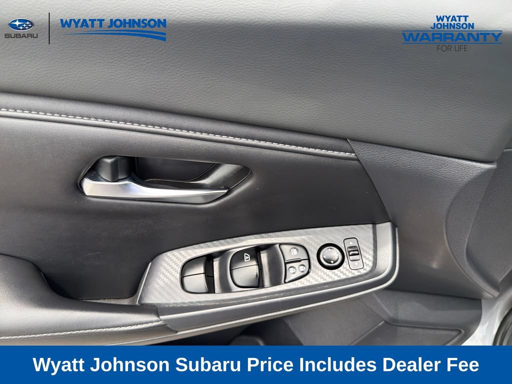 Used 2022 Nissan Sentra SV FWD image 19