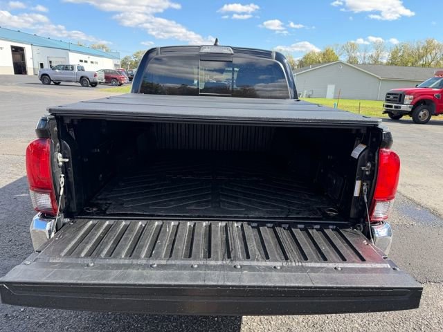 Used 2020 Toyota Tacoma SR5 image 8
