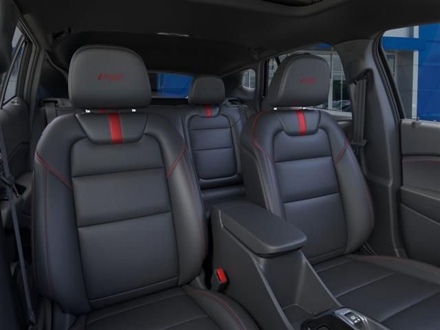 New 2025 Chevrolet Trax RS w/ Sunroof Package FWD image 17