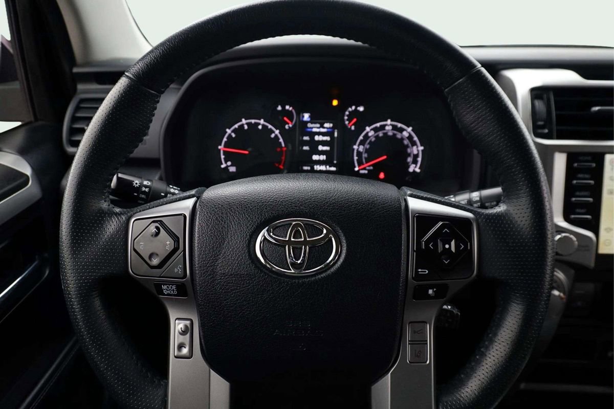 Used 2021 Toyota 4Runner SR5 Premium AWD/4WD image 27