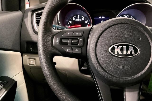 Used 2019 Kia Sedona LX FWD image 18
