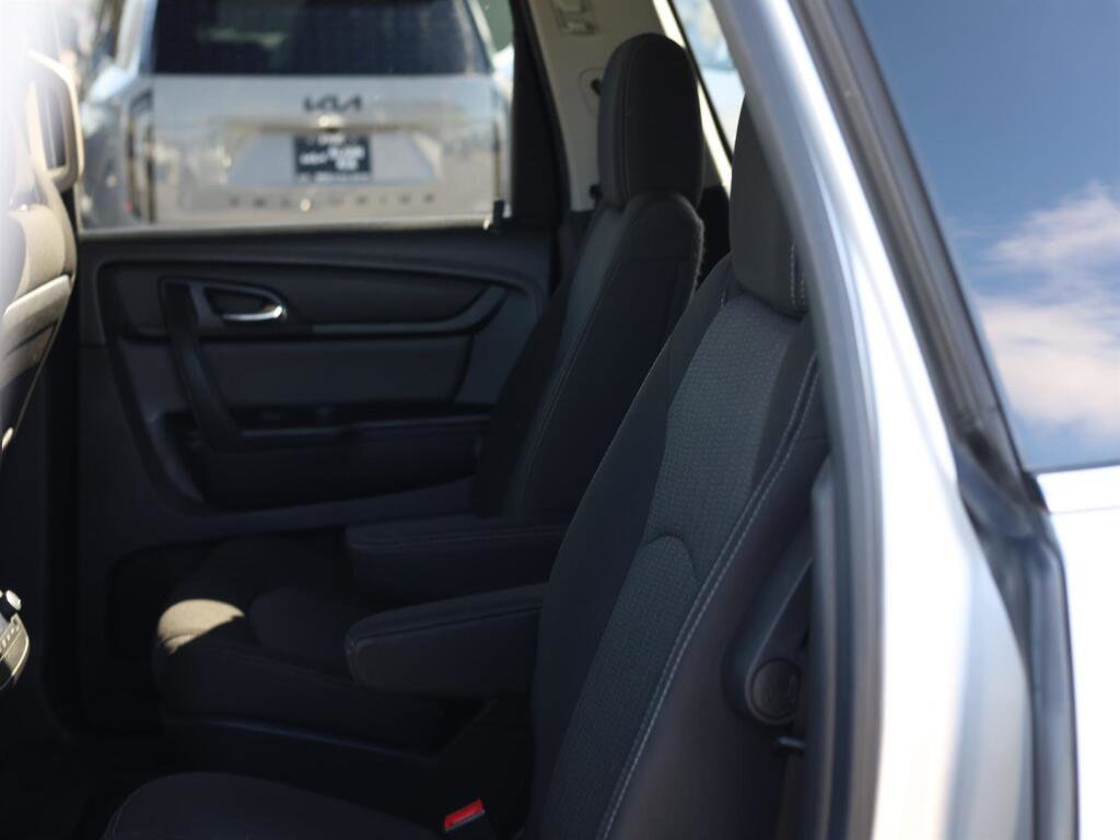 Used 2016 Chevrolet Traverse LT image 21