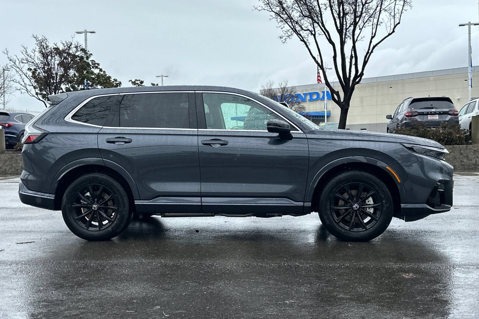 New 2026 Honda CR-V FWD e:FCEV image 3