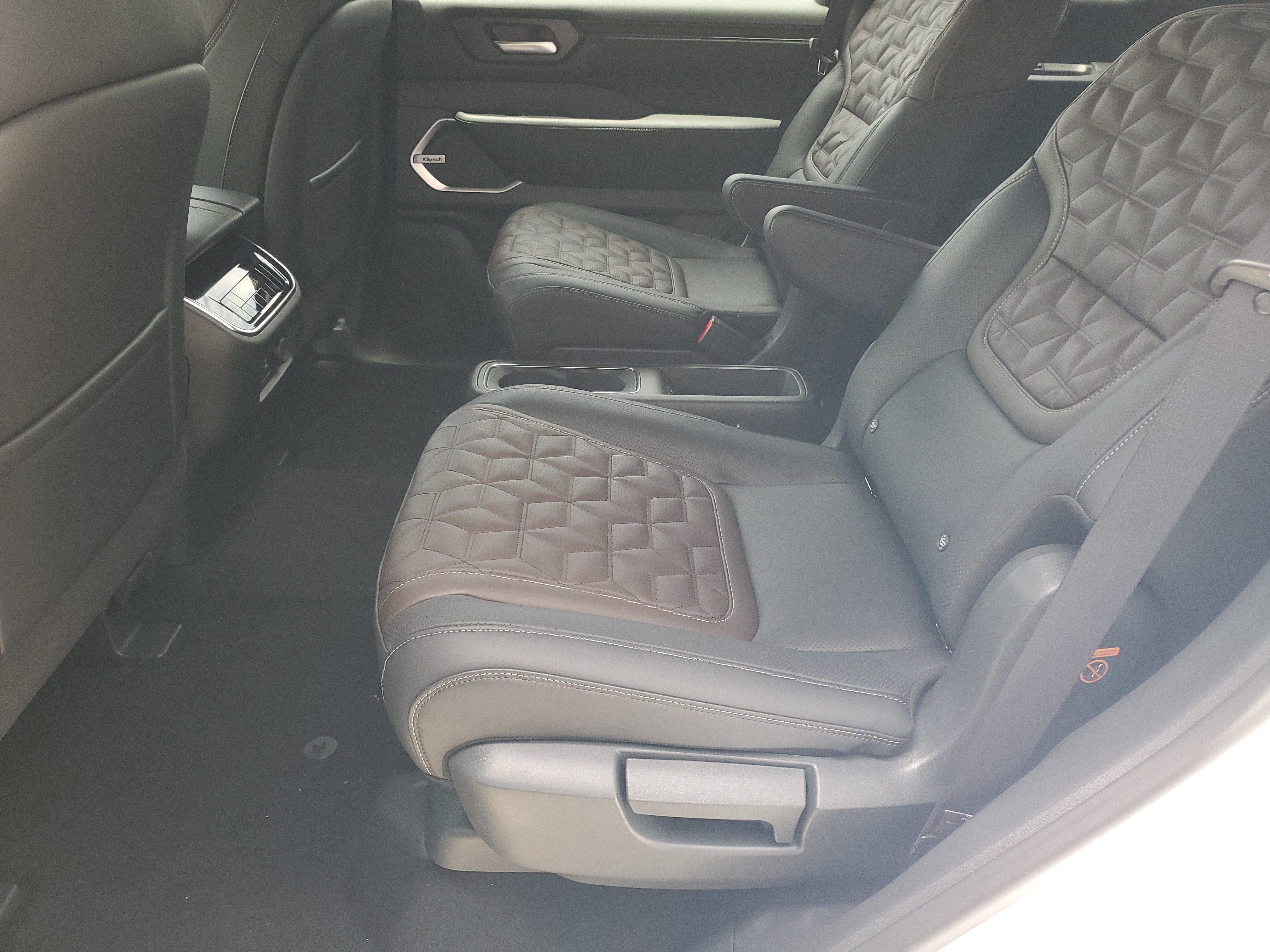 New 2026 Nissan Armada Platinum RWD image 22