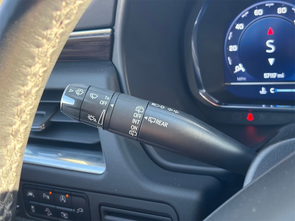 Used 2022 Chevrolet Tahoe Z71 w/ Z71 Off-Road Package image 15