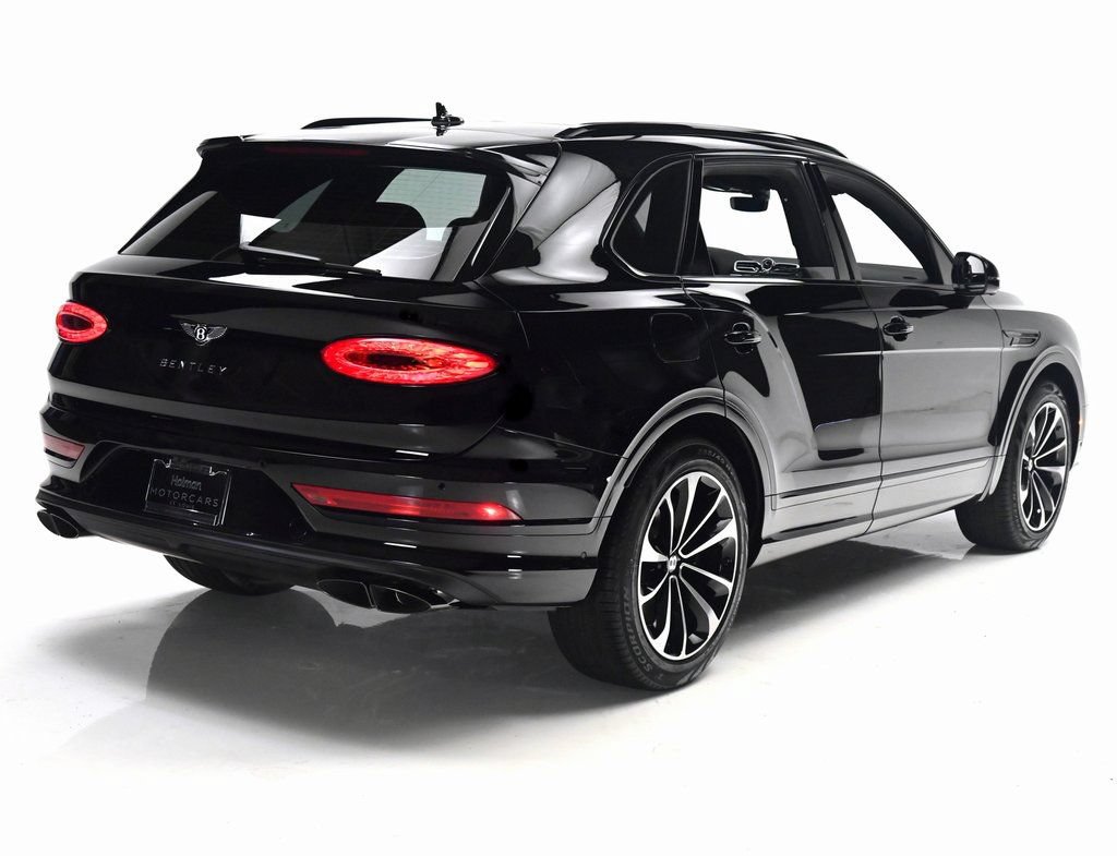 Used 2025 Bentley Bentayga AWD/4WD image 6
