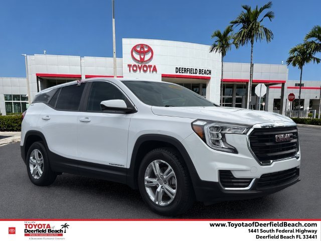Used 2024 GMC Terrain SLE