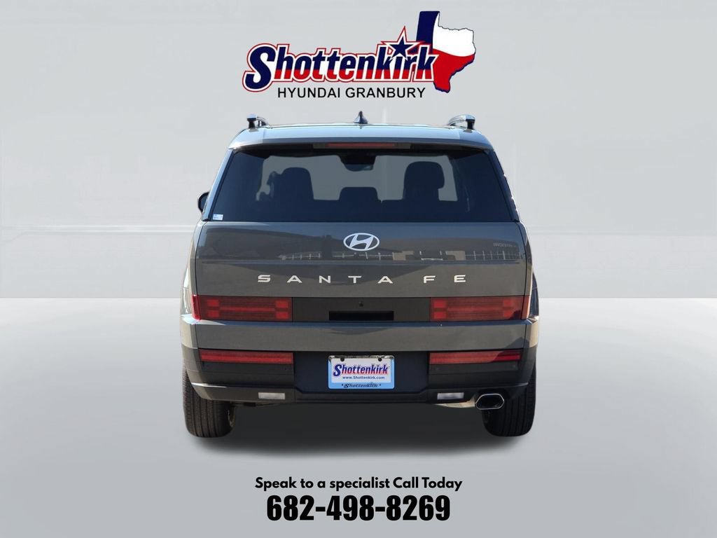 Used 2026 Hyundai Santa Fe SEL FWD image 7