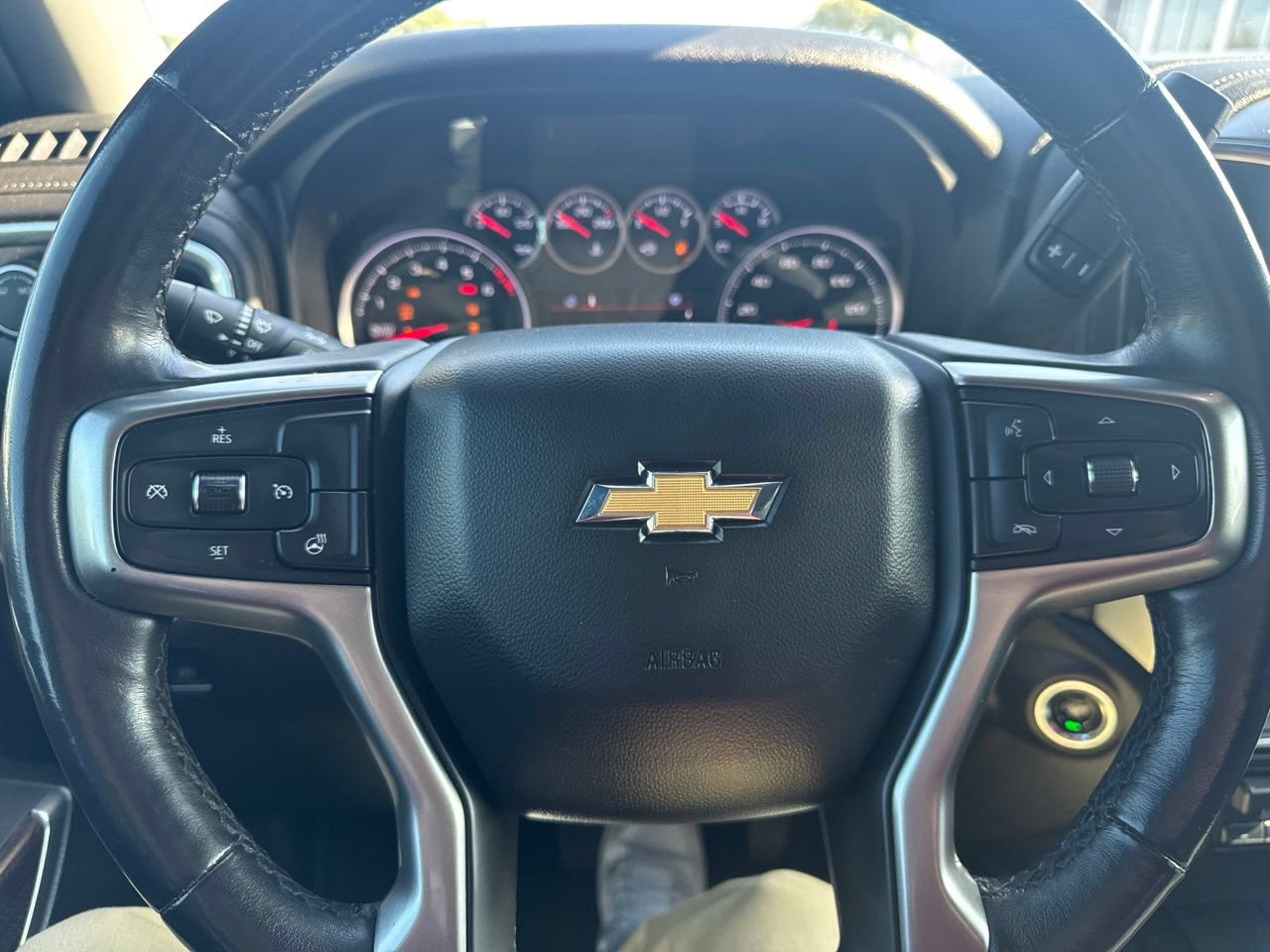 Used 2021 Chevrolet Silverado 1500 LT w/ Texas Edition Plus RWD image 10