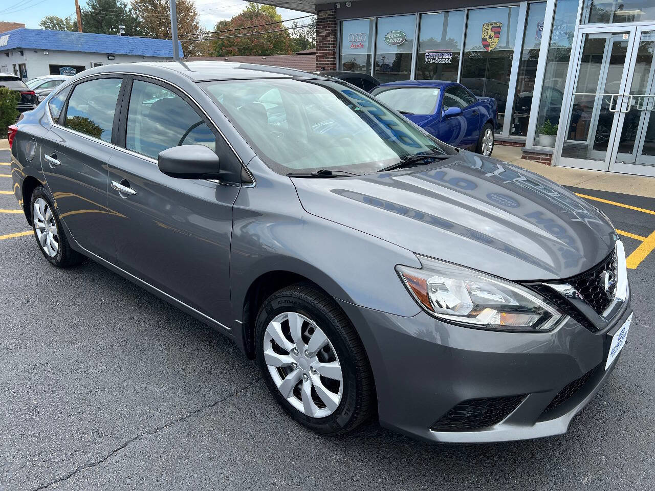 Used 2016 Nissan Sentra SV image 4