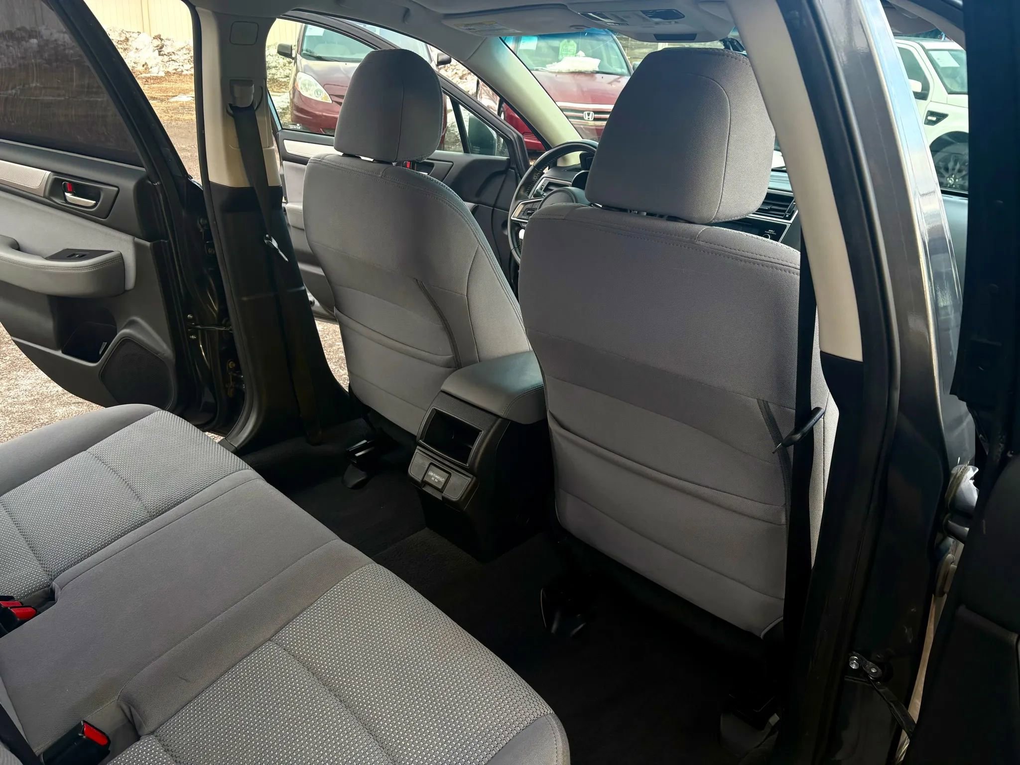 Used 2018 Subaru Legacy 2.5i Premium AWD/4WD image 22