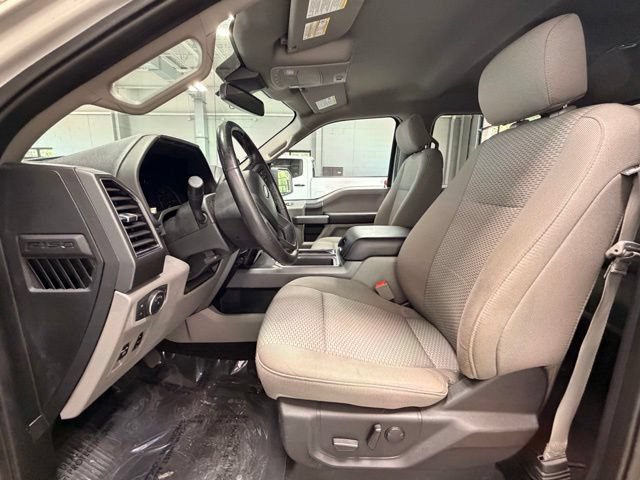 Used 2019 Ford F150 XLT w/ Equipment Group 302A Luxury AWD/4WD image 26