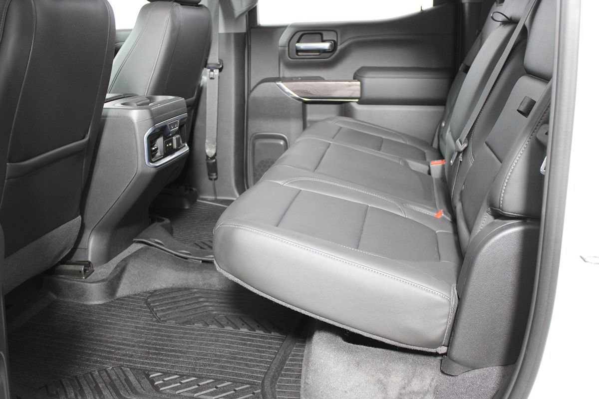 Used 2020 Chevrolet Silverado 1500 LTZ w/ LTZ Premium Package AWD/4WD image 38