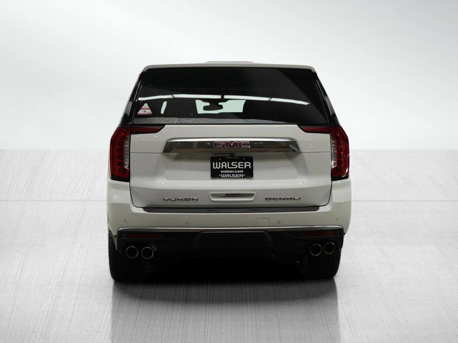 Used 2022 GMC Yukon XL Denali image 4