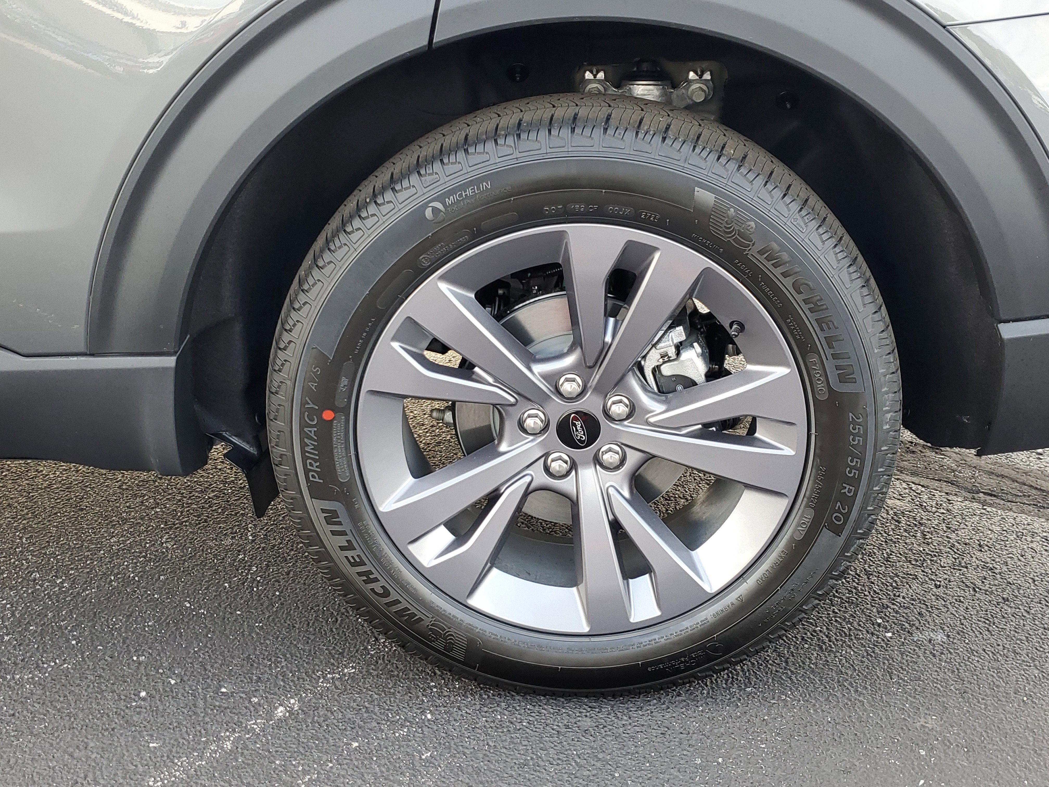 New 2025 Ford Explorer Active w/ Active Comfort Package image 5