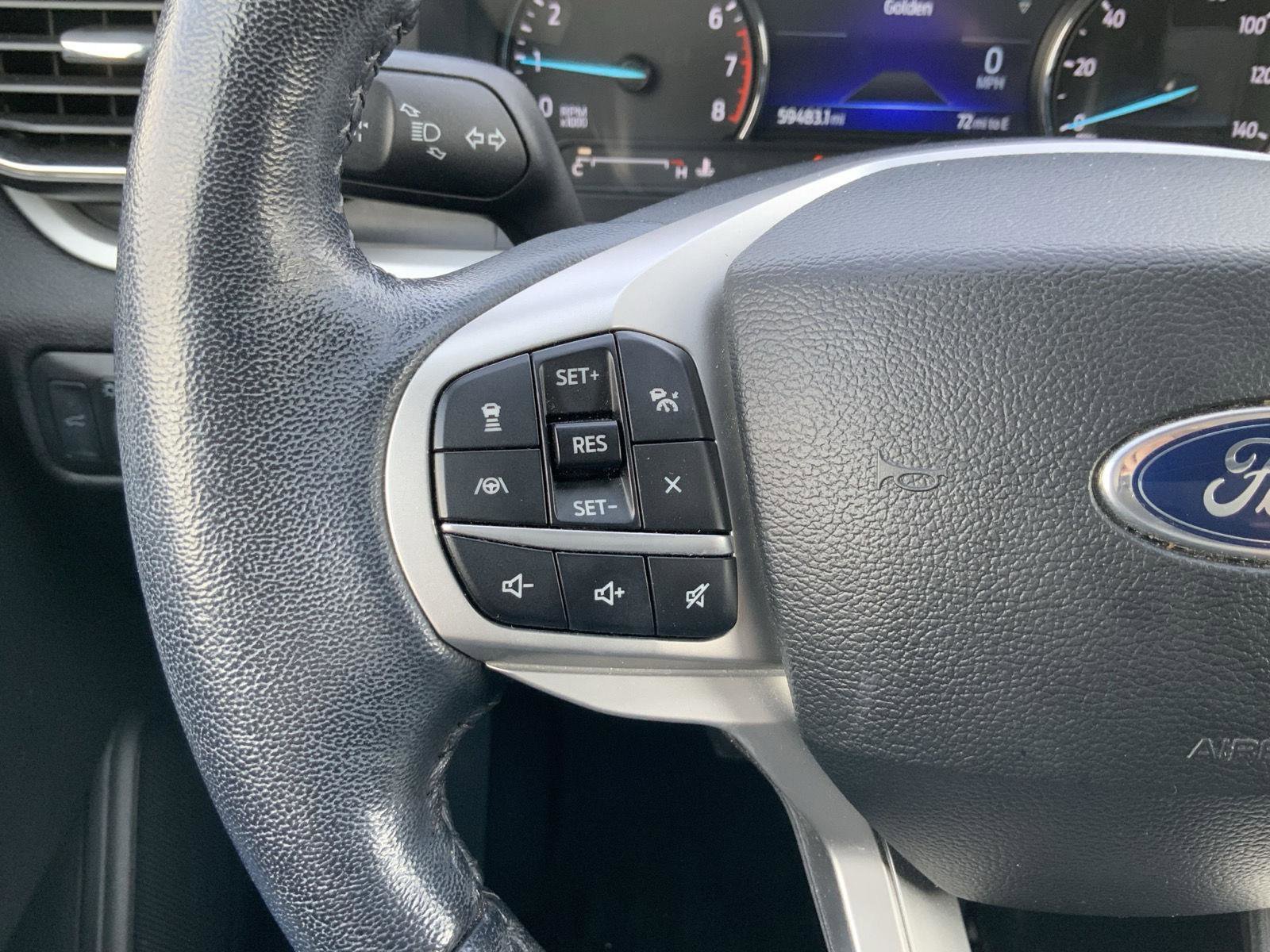 Used 2022 Ford Explorer XLT w/ Equipment Group 202A image 30