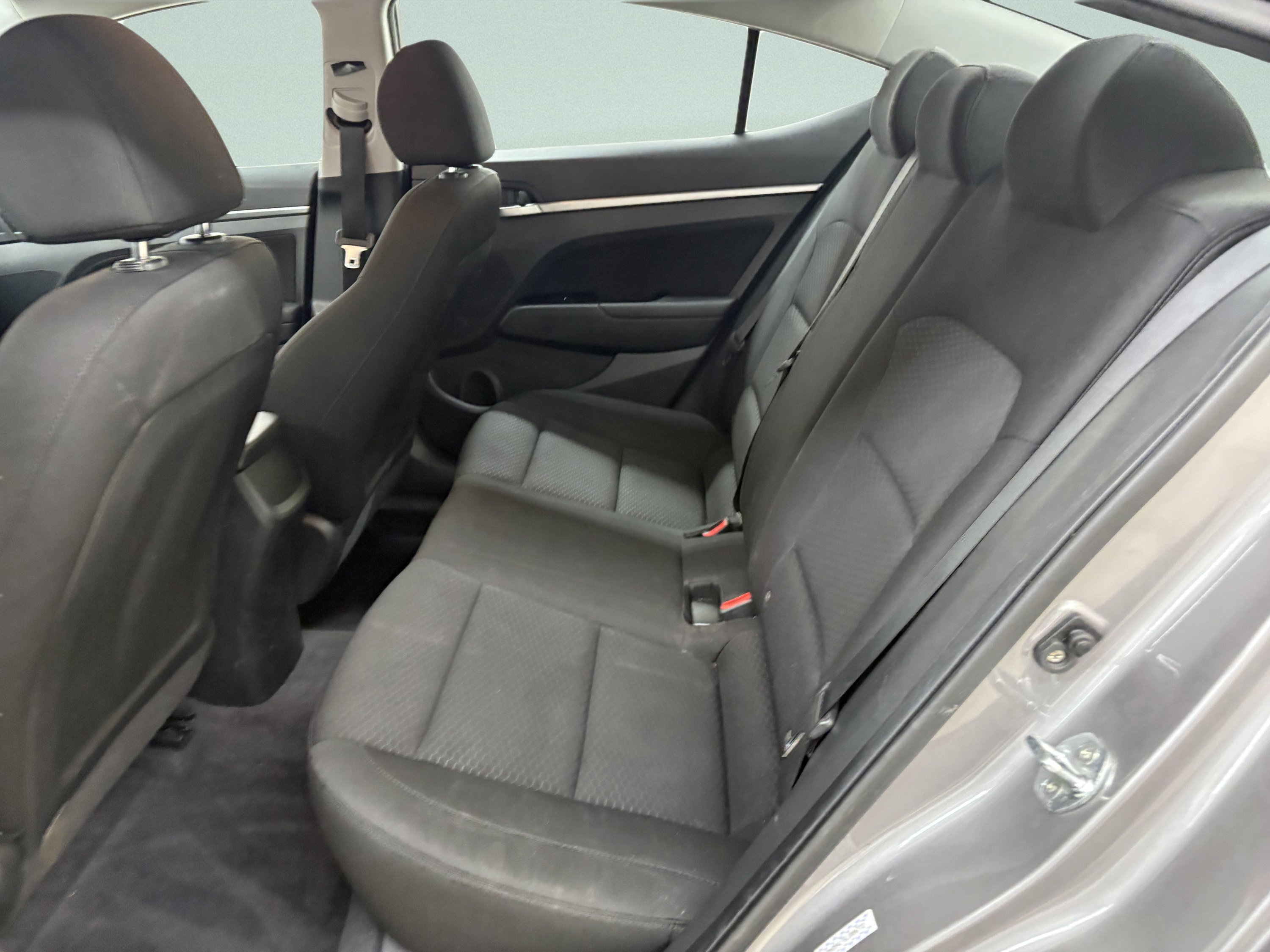 Used 2020 Hyundai Elantra SEL w/ Cargo Package (C1) image 11