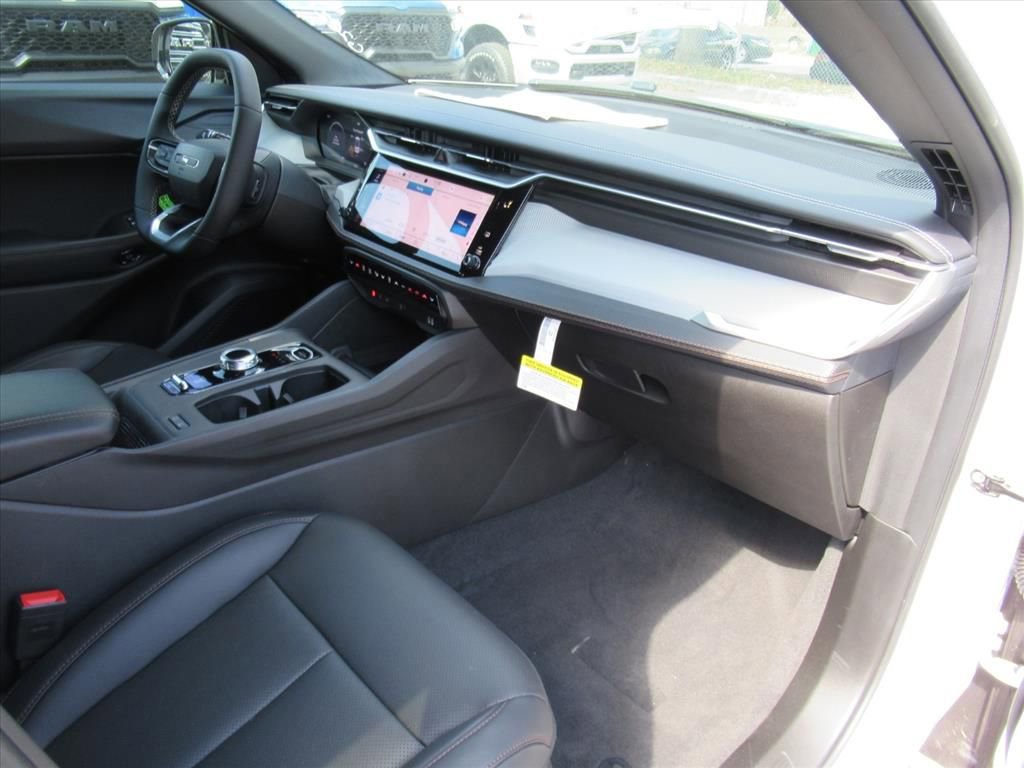 New 2026 Jeep Cherokee Limited image 10