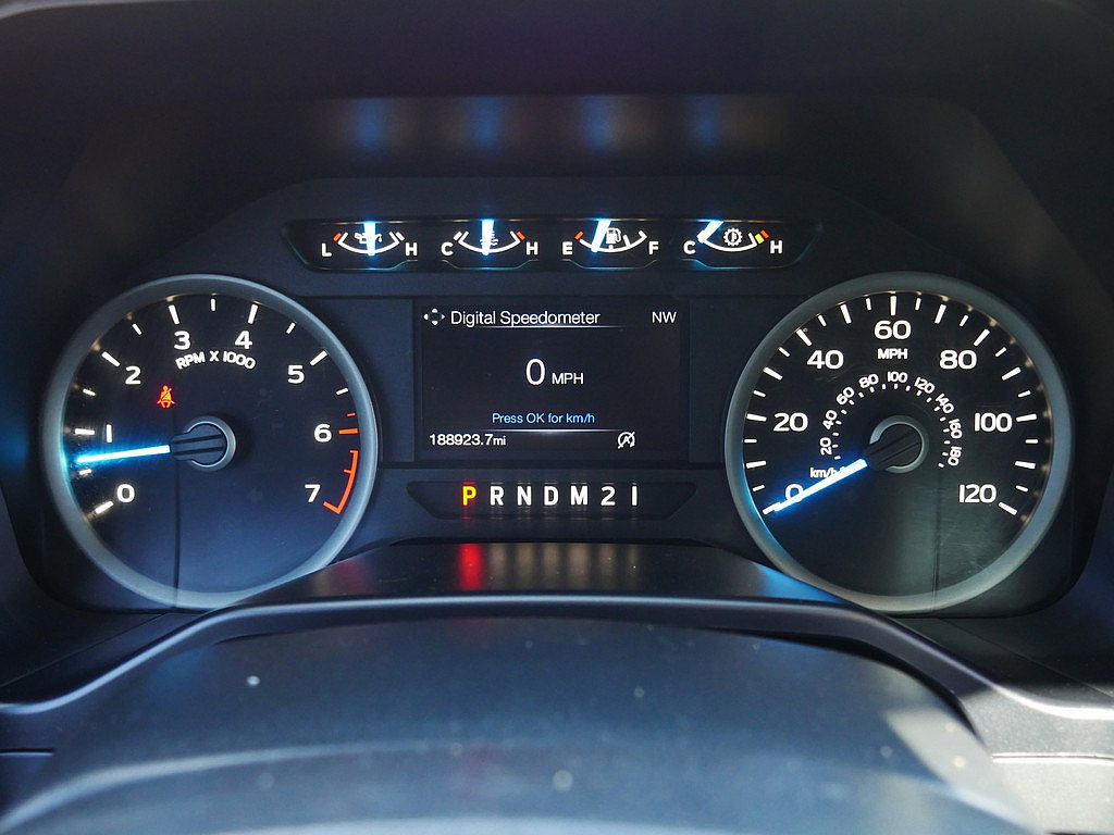 Used 2016 Ford F150 XLT w/ Equipment Group 302A Luxury AWD/4WD image 31