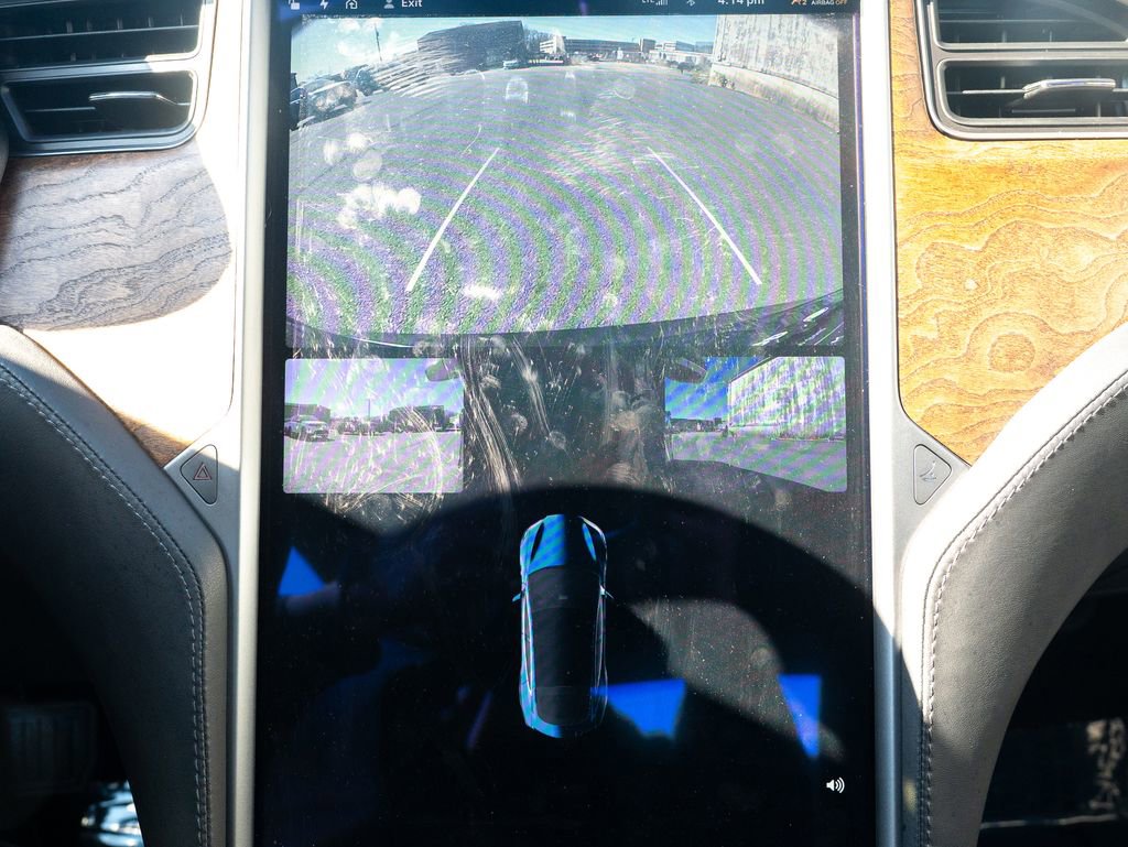 Used 2020 Tesla Model S Long Range AWD/4WD image 23
