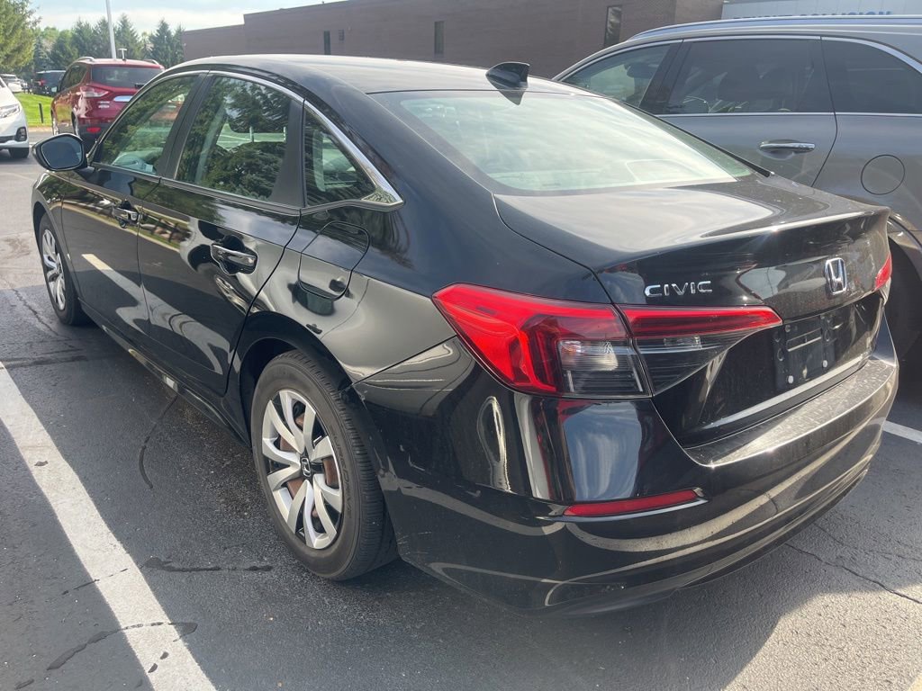 Used 2023 Honda Civic LX image 2