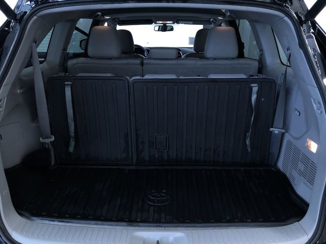 Used 2015 Toyota Highlander XLE image 31