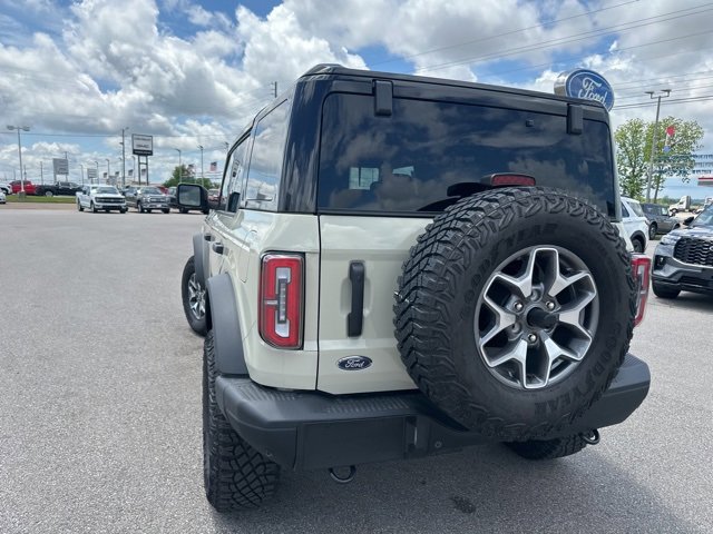 New 2025 Ford Bronco Badlands image 24