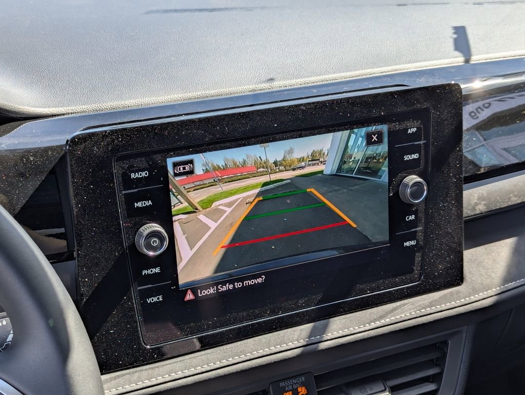 New 2026 Volkswagen Taos SE AWD/4WD image 18