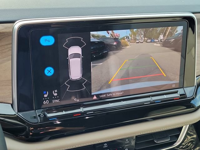 Certified 2024 Volkswagen Atlas SE FWD image 26