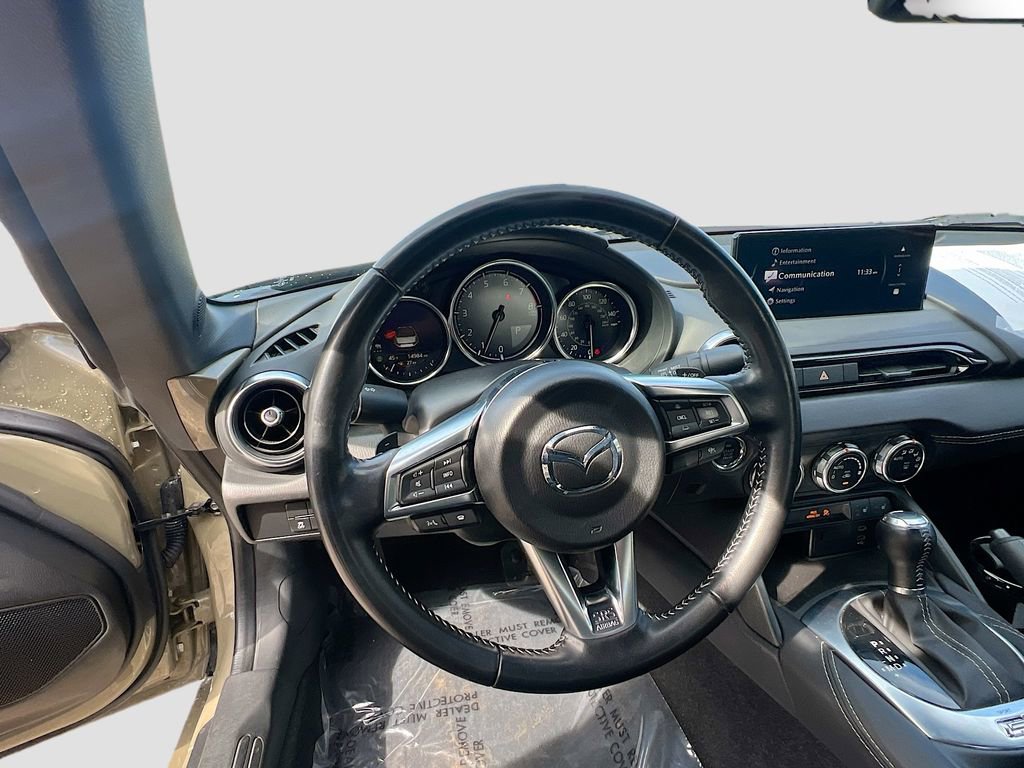 Used 2024 MAZDA MX-5 Miata Grand Touring w/ Weather Package image 11
