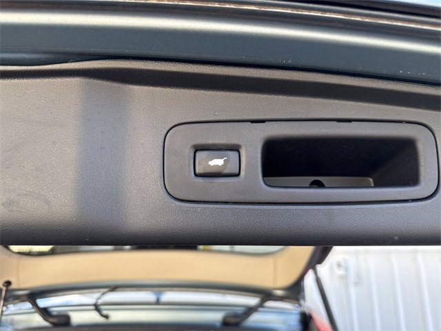 Used 2015 Honda CR-V Touring image 31