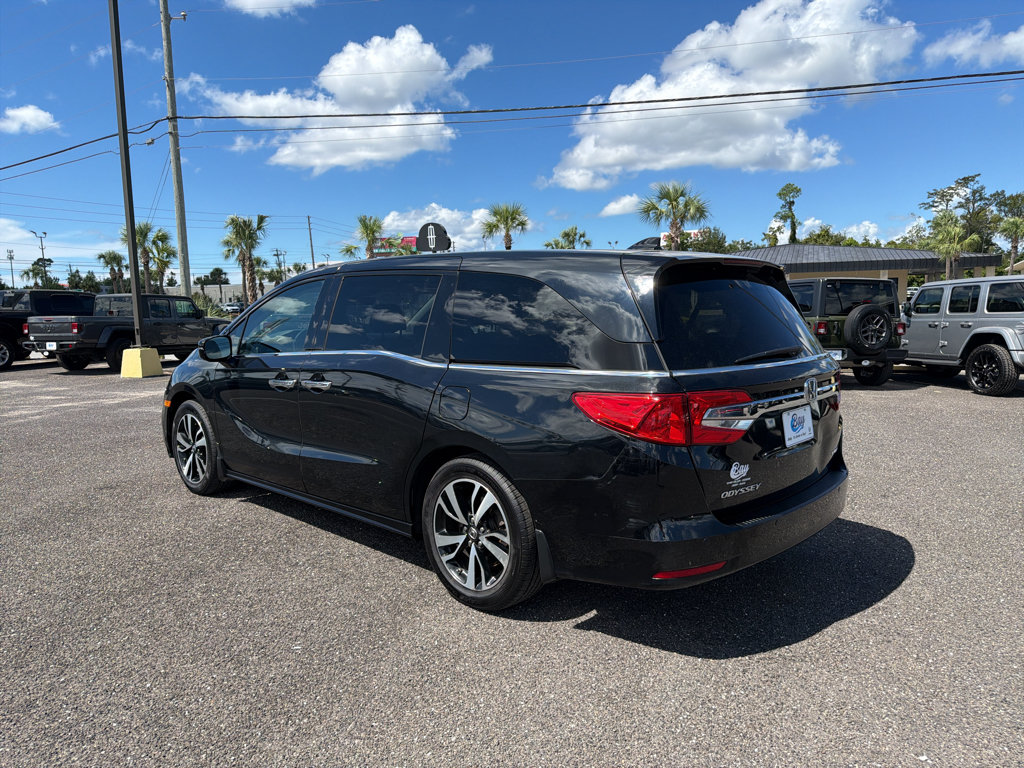 Used 2018 Honda Odyssey Elite image 6